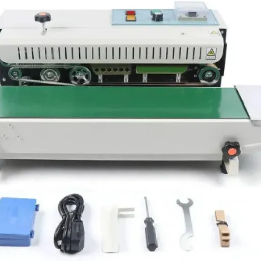 Test FR-900 Machine à sceller automatique 500 W : la soudeuse de sacs qui fait le job sans chichi